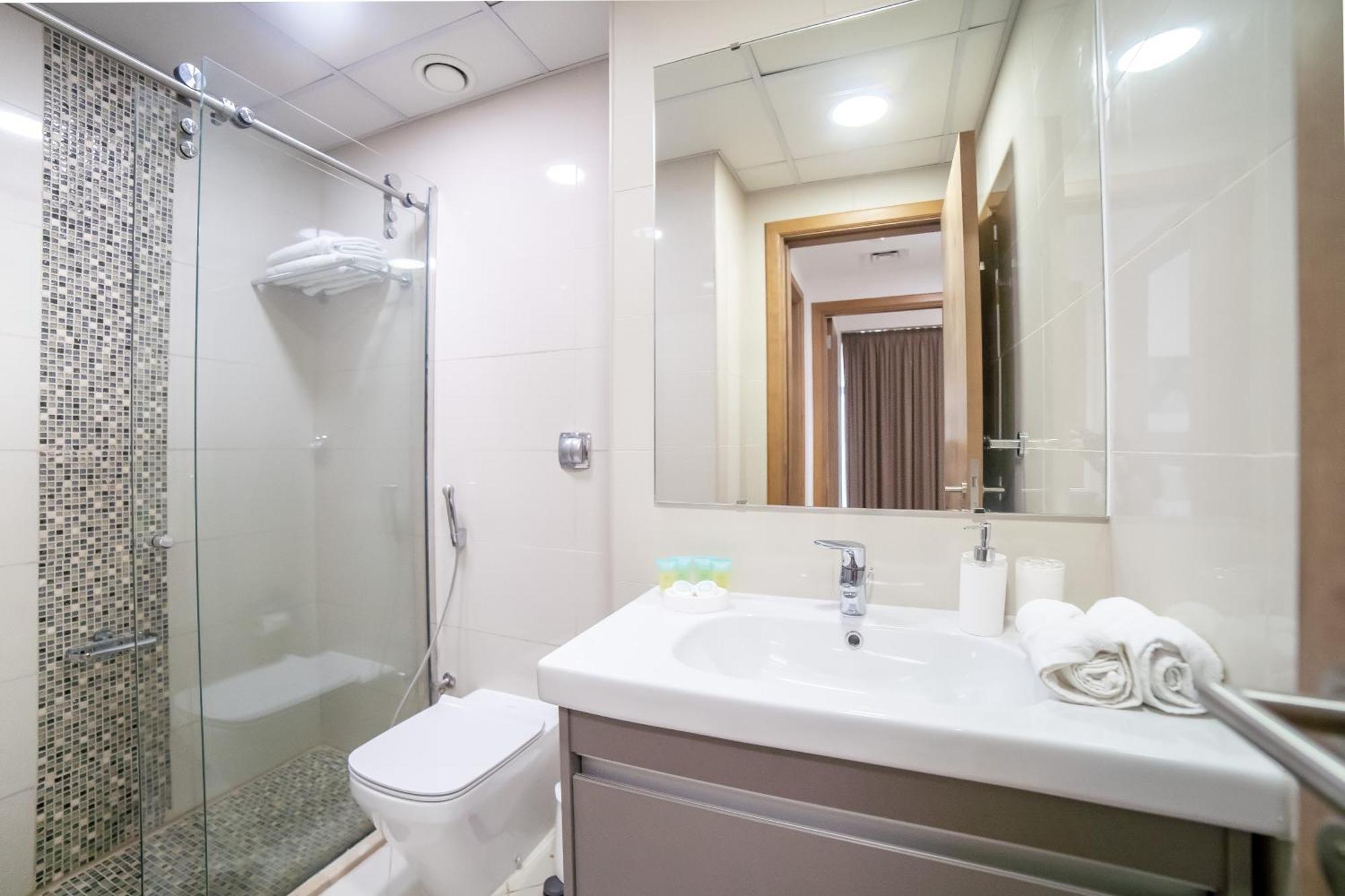 Continental Tower, Dubai Marina - Luton Vacation Homes Szoba fotó