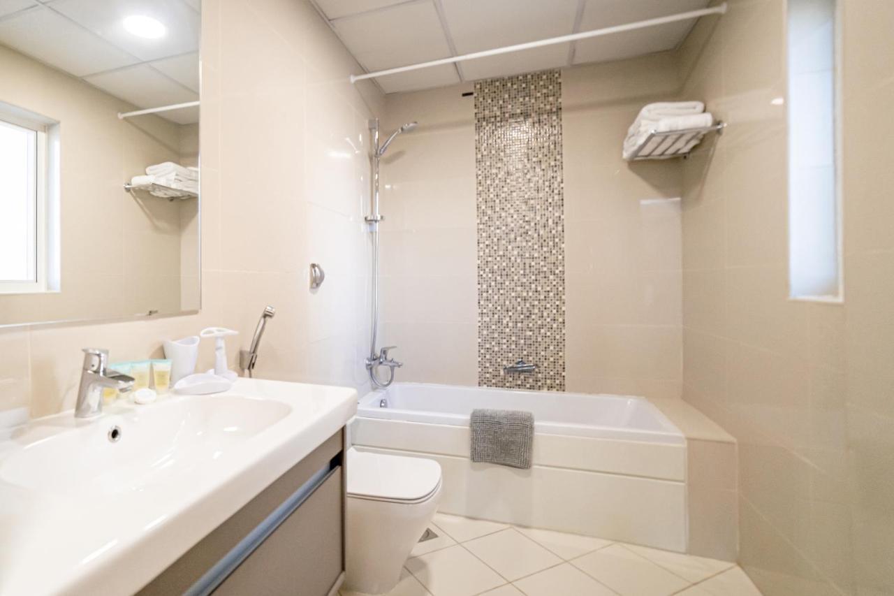 Continental Tower, Dubai Marina - Luton Vacation Homes Kültér fotó